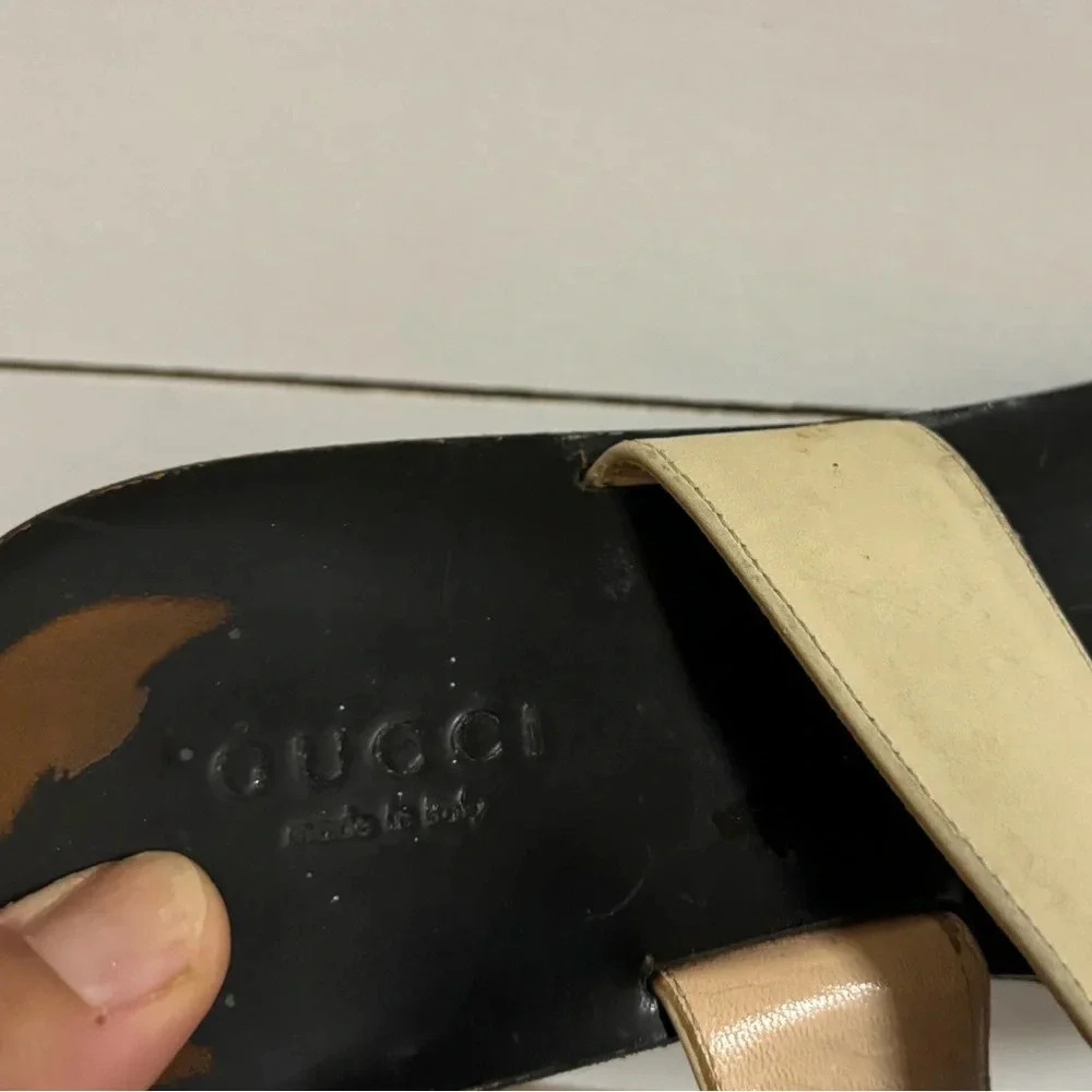 Gucci GG Marmont Thong Sandal - Picture 6 of 10